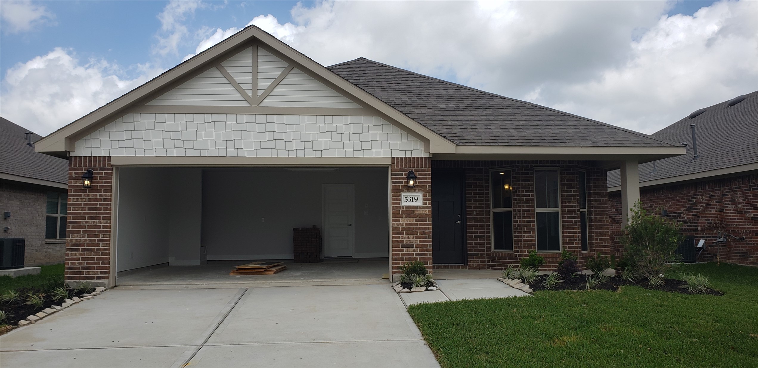 5319 New Iberia Lane , Dickinson, TX, 77539 | 45881939 | Realty Texas LLC