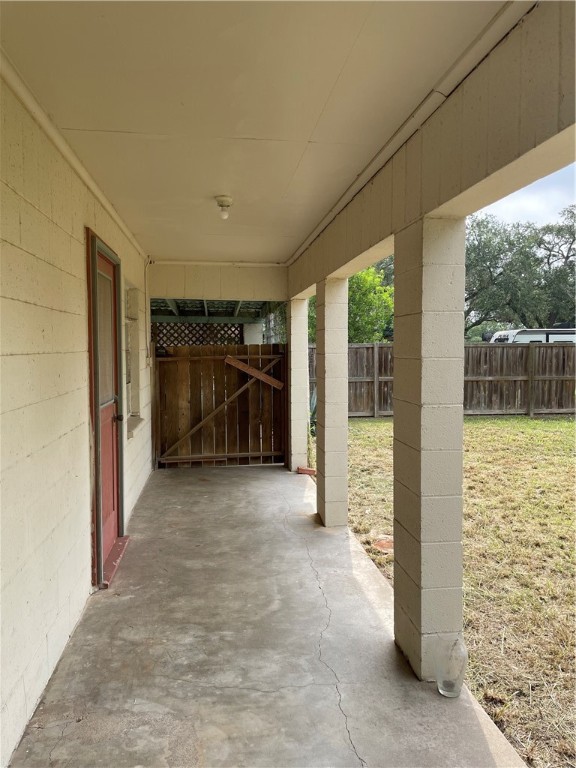 1010 S Cora Street , Premont, TX, 78375 | 386964 | Realty Texas LLC