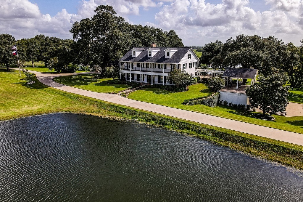 1669 County Road 101 , Columbus, TX, 78934 | 82077296 | Realty Texas LLC