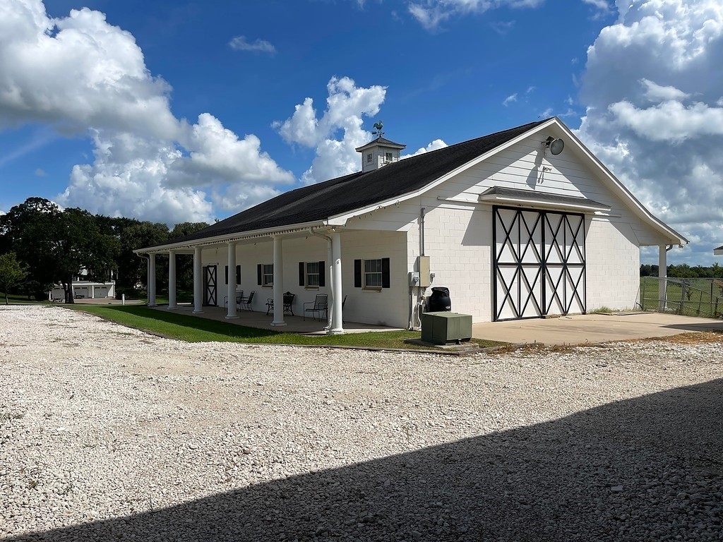 1669 County Road 101 , Columbus, TX, 78934 | 82077296 | Realty Texas LLC