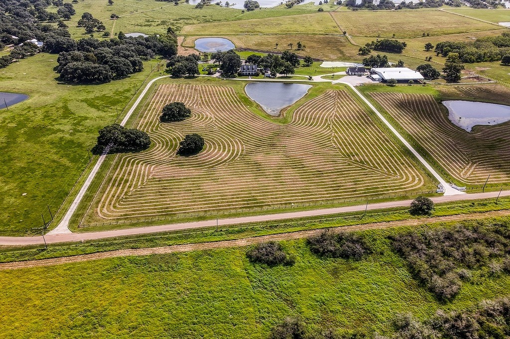 1669 County Road 101 , Columbus, TX, 78934 | 82077296 | Realty Texas LLC