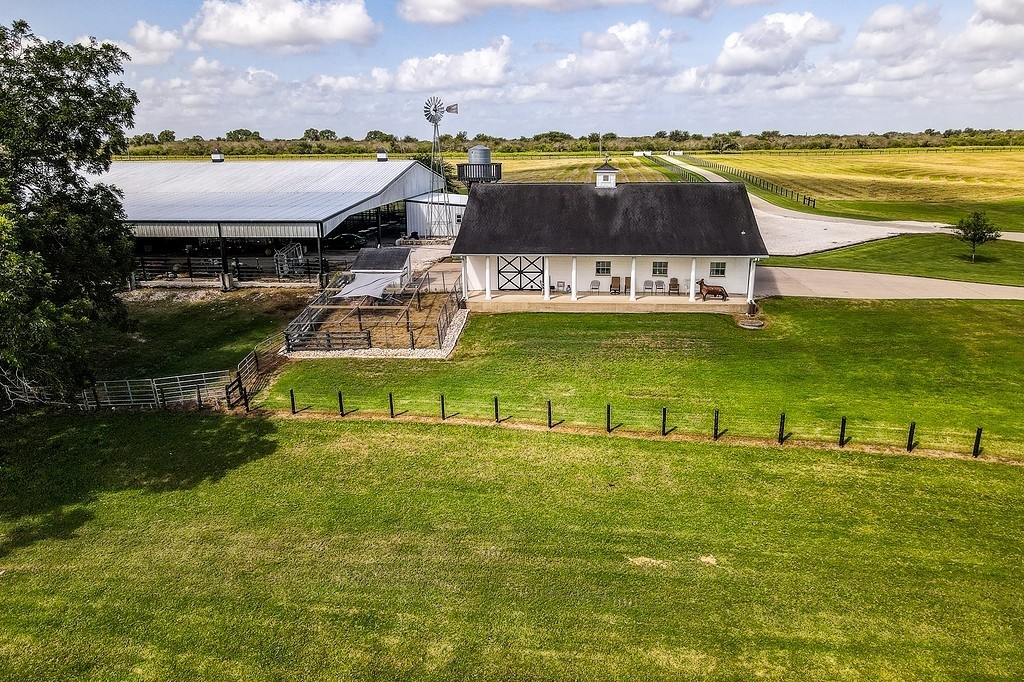 1669 County Road 101 , Columbus, TX, 78934 | 82077296 | Realty Texas LLC