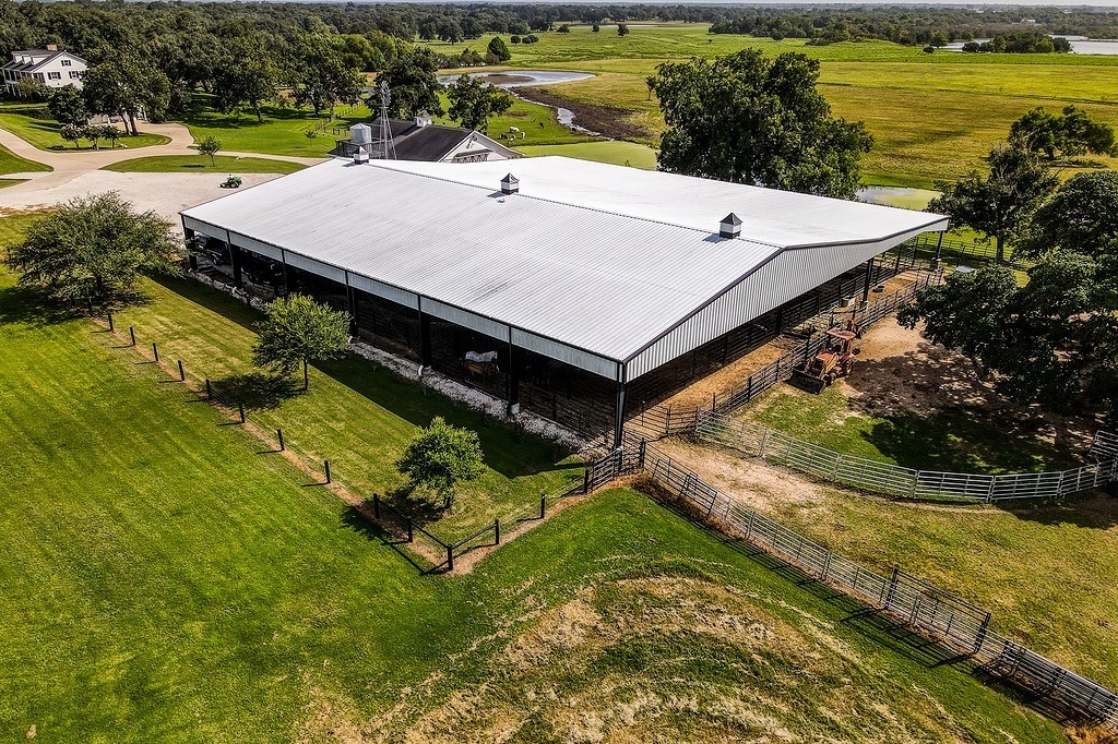 1669 County Road 101 , Columbus, TX, 78934 | 82077296 | Realty Texas LLC