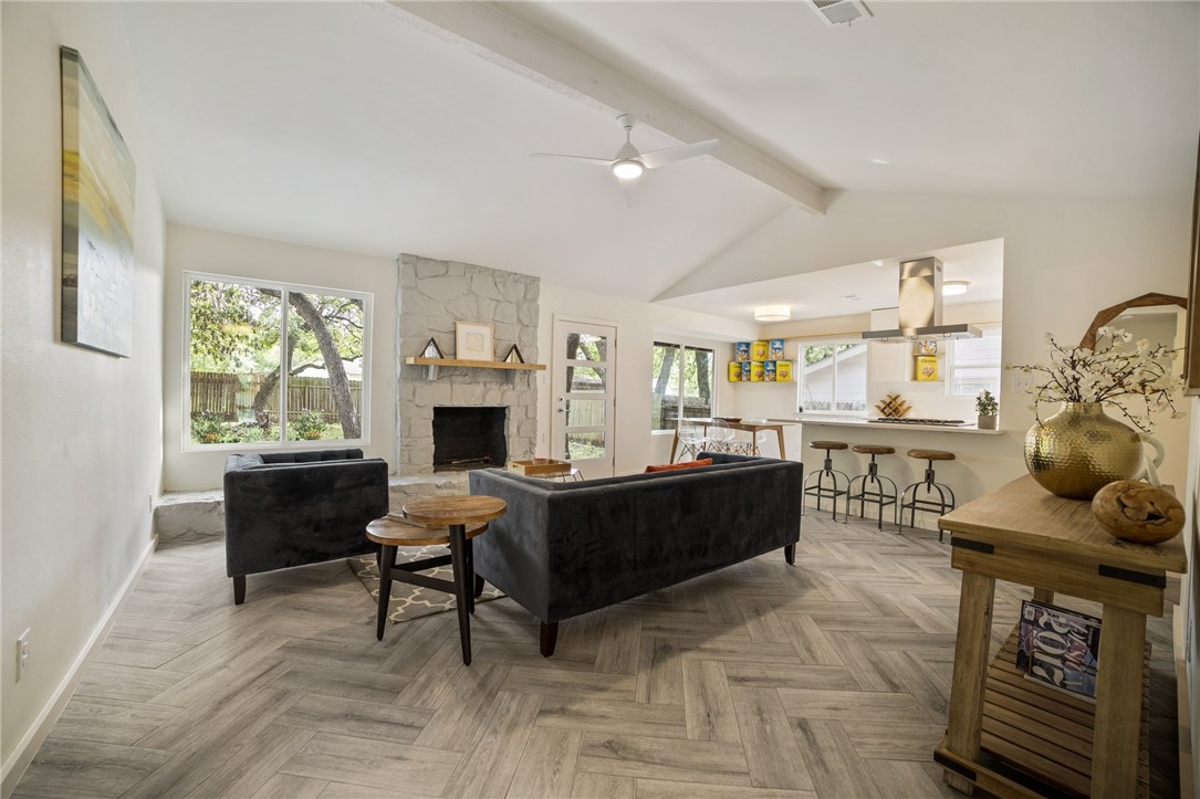 318 Meadow Lea Drive , Austin, TX, 78745 | 8671890 | Realty Texas LLC