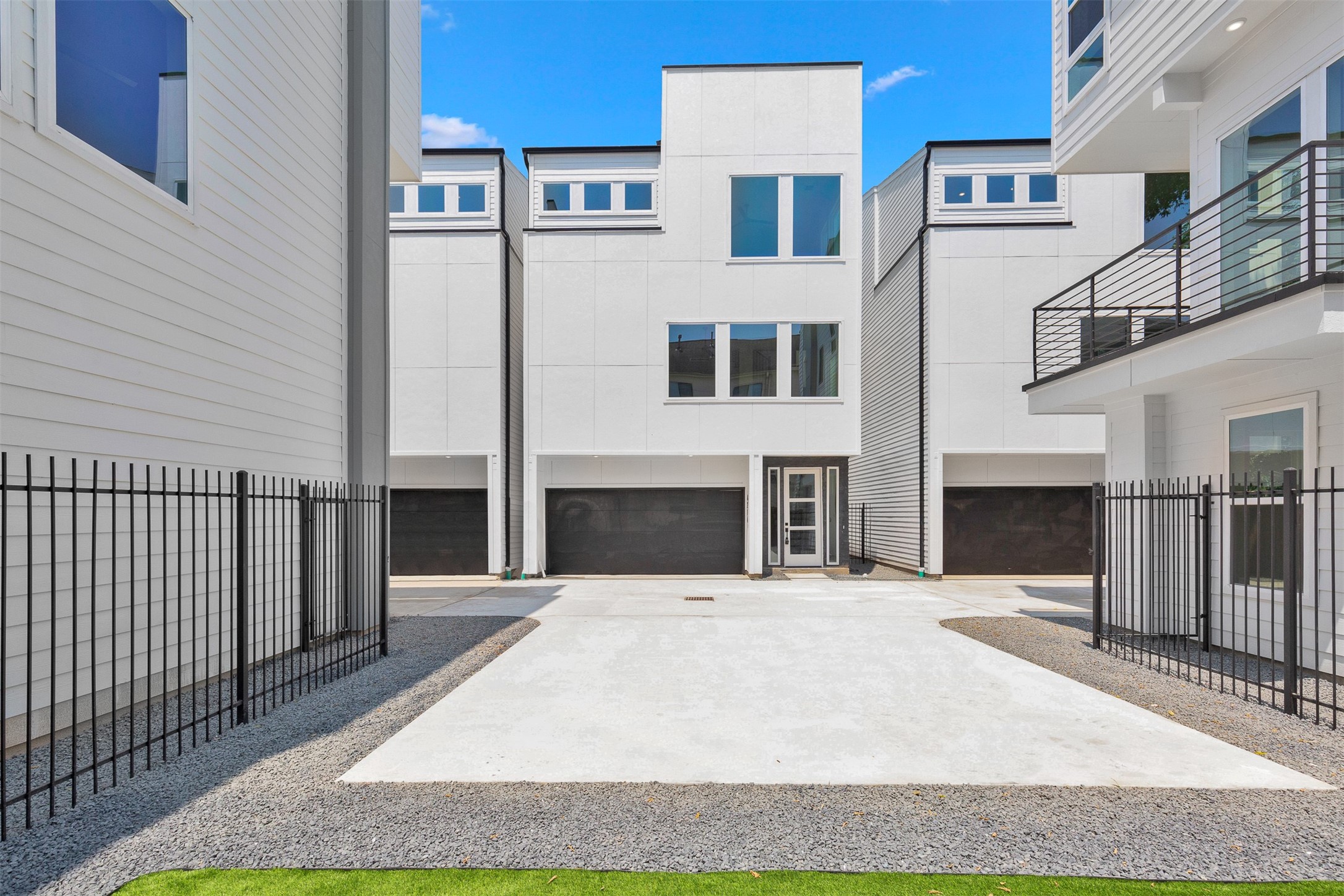 4214 Spencer Street , Houston, TX, 77007 | 36546937 | Realty Texas LLC