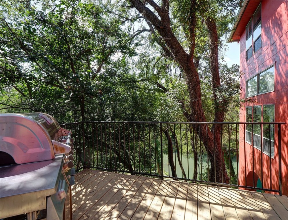 1001 Gruene Road , New Braunfels, TX, 78130 | 6782667 | Realty Texas LLC