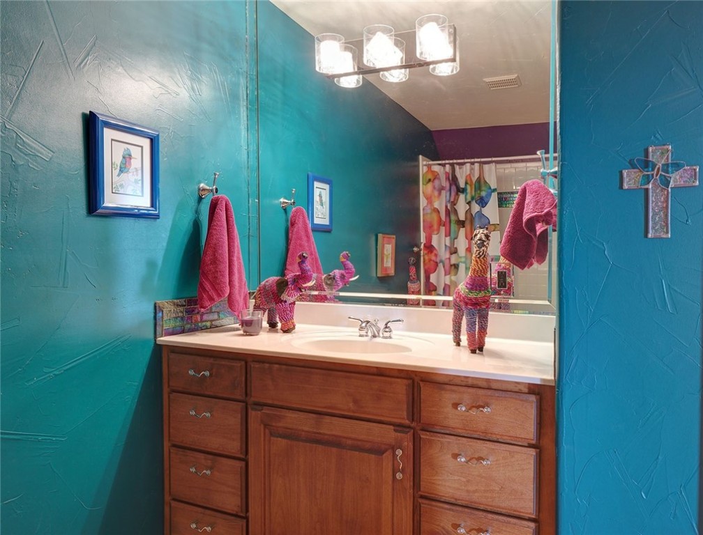 1001 Gruene Road , New Braunfels, TX, 78130 | 6782667 | Realty Texas LLC