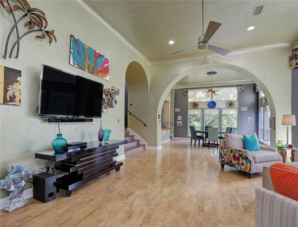 1001 Gruene Road , New Braunfels, TX, 78130 | 6782667 | Realty Texas LLC
