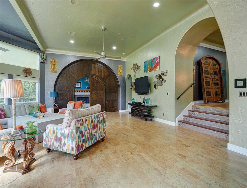 1001 Gruene Road , New Braunfels, TX, 78130 | 6782667 | Realty Texas LLC