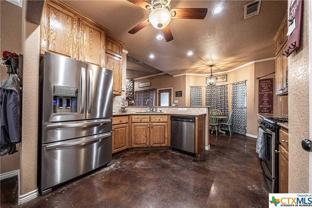 1241 Moccasin Bend Road , Gatesville, TX, 76528 | 449969 | Realty Texas LLC