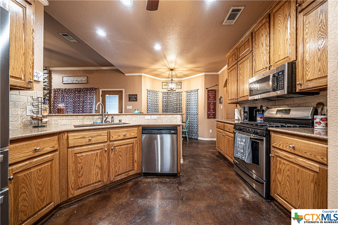 1241 Moccasin Bend Road , Gatesville, TX, 76528 | 449969 | Realty Texas LLC