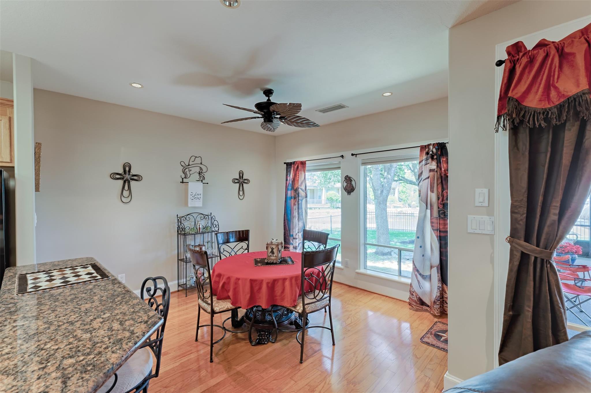 3411 Brookhaven Drive , Montgomery, TX, 77356 | 91829839 | Realty Texas LLC