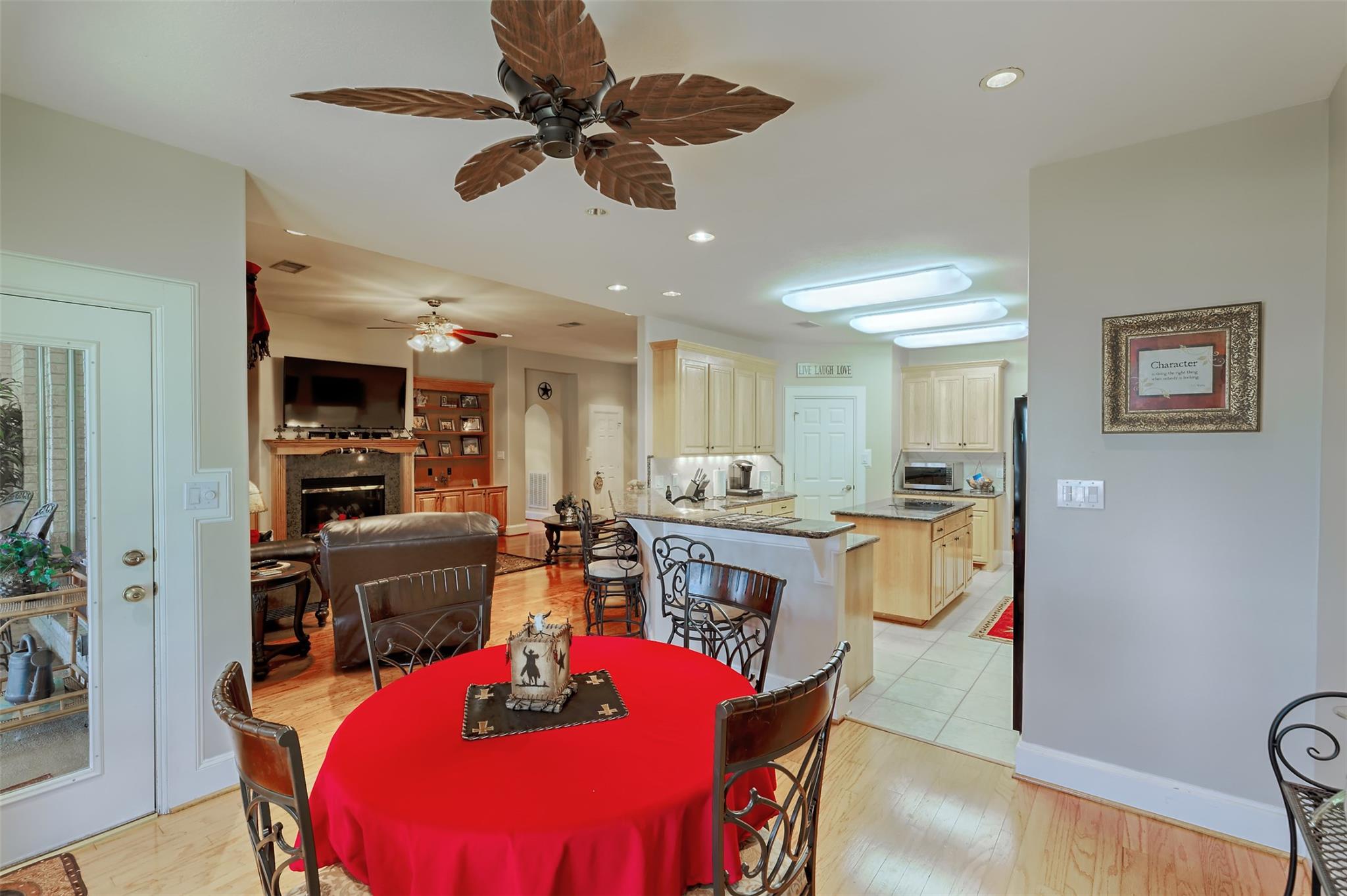 3411 Brookhaven Drive , Montgomery, TX, 77356 | 91829839 | Realty Texas LLC