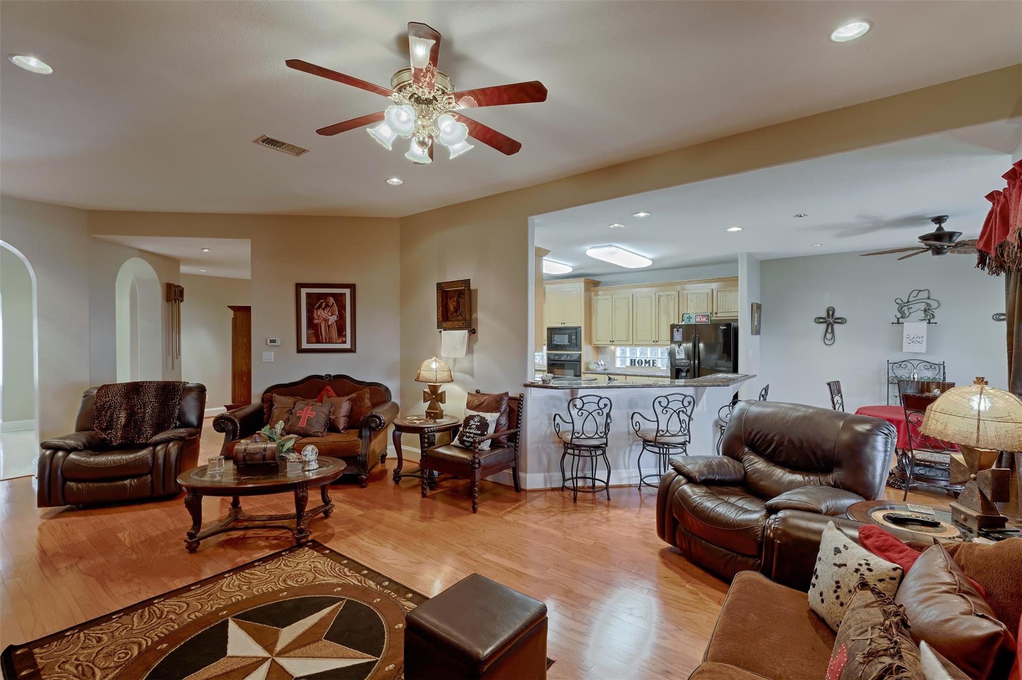 3411 Brookhaven Drive , Montgomery, TX, 77356 | 91829839 | Realty Texas LLC