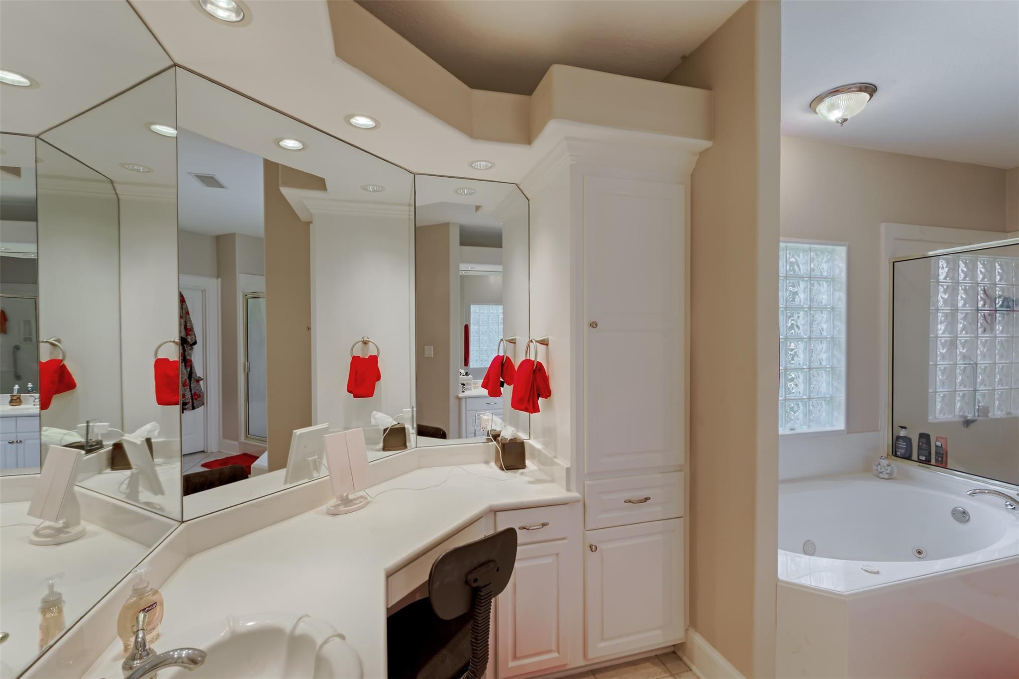 3411 Brookhaven Drive , Montgomery, TX, 77356 | 91829839 | Realty Texas LLC