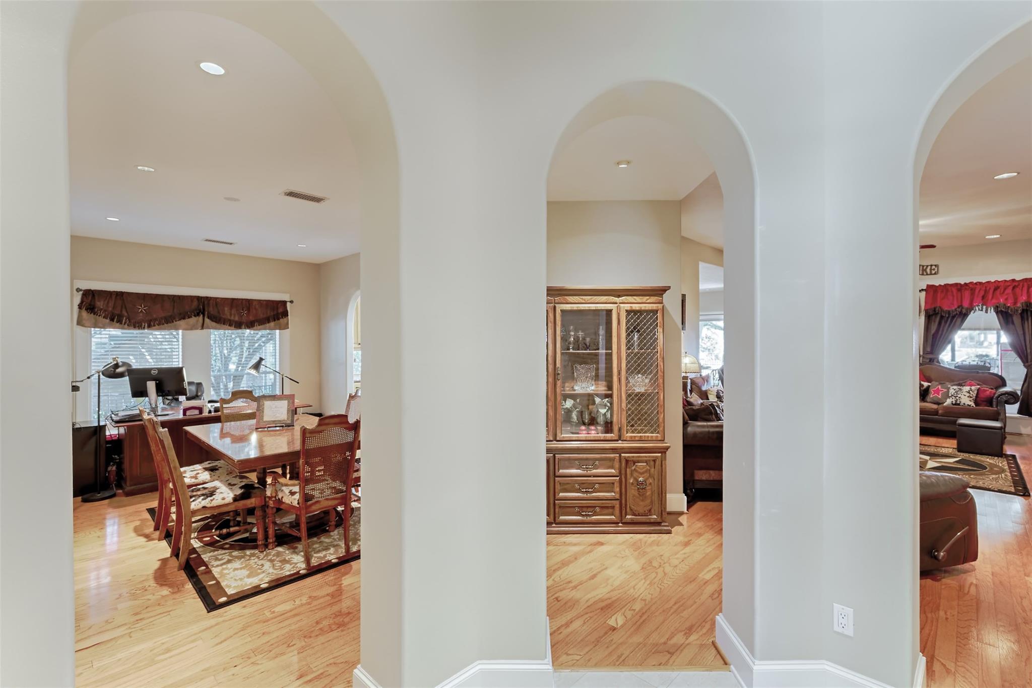 3411 Brookhaven Drive , Montgomery, TX, 77356 | 91829839 | Realty Texas LLC