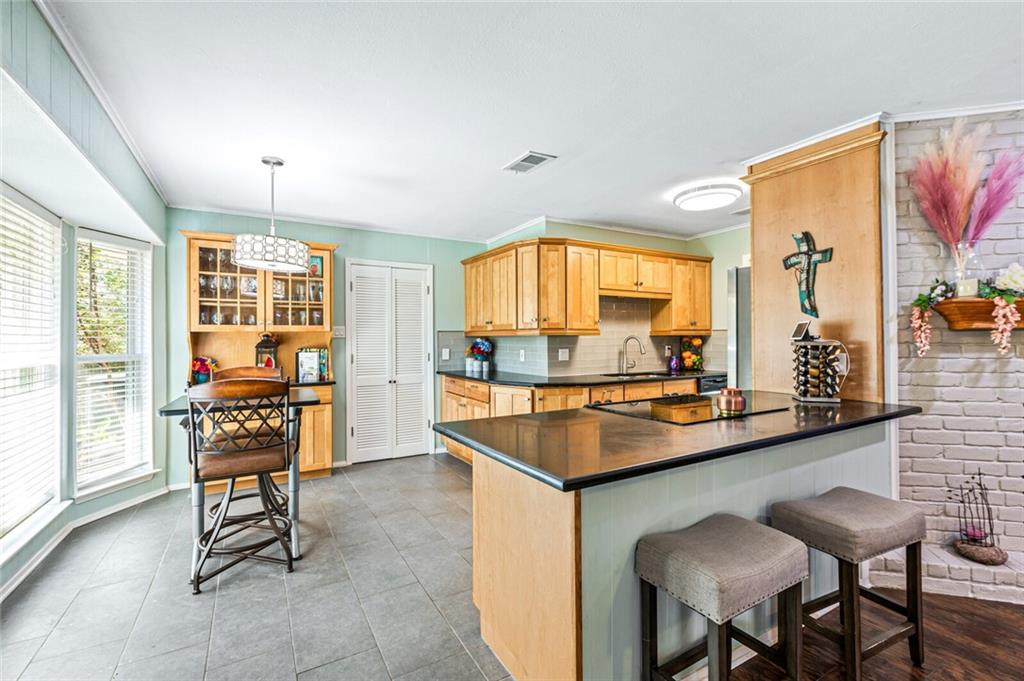 8516 Green Branch Drive , Woodway, TX, 76712 | 203687 | Realty Texas LLC