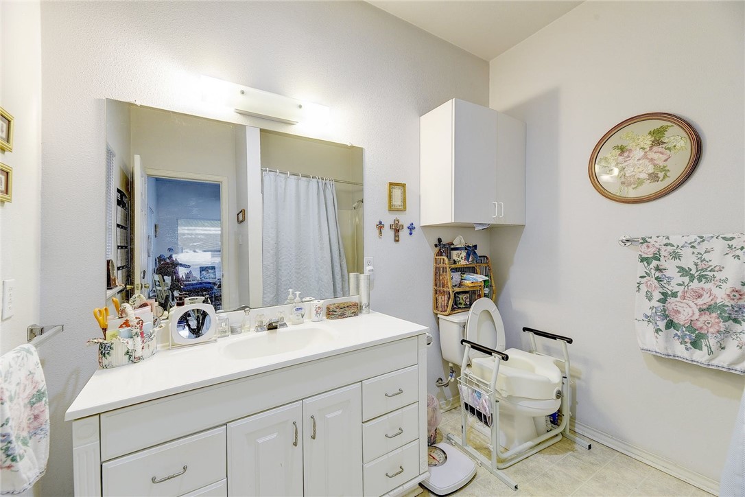 604 Fletcher, Austin, TX, 78704 | 6461334 | Realty Texas LLC