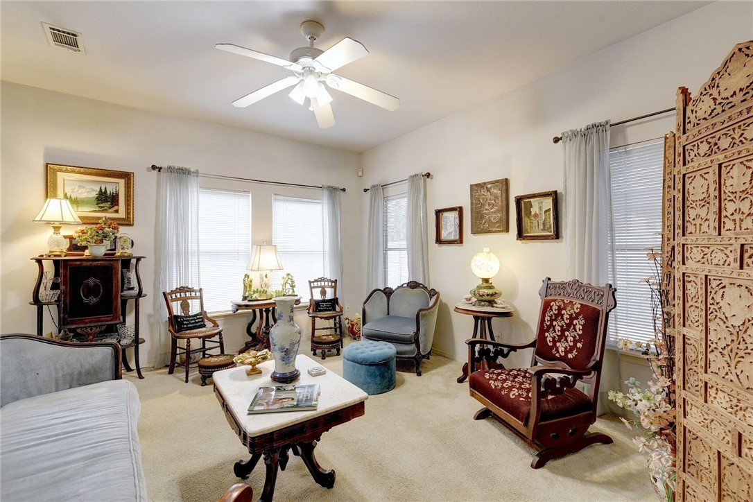 604 Fletcher, Austin, TX, 78704 | 6461334 | Realty Texas LLC