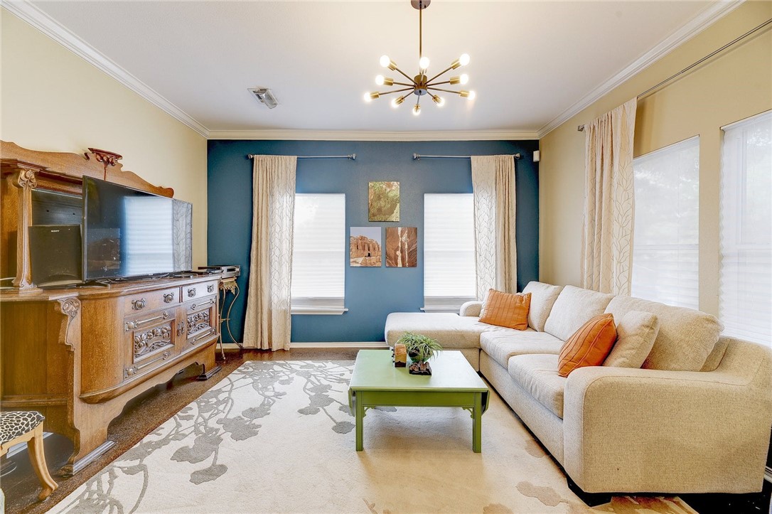 604 Fletcher, Austin, TX, 78704 | 6461334 | Realty Texas LLC