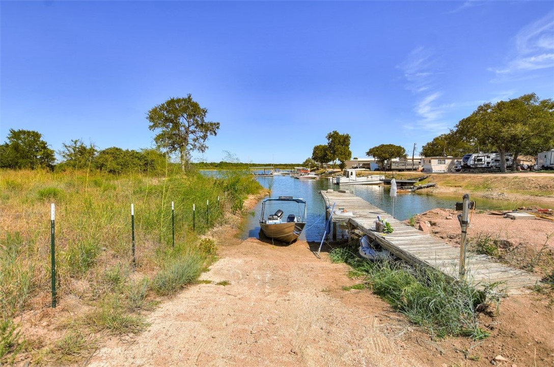 8164 Hwy 261, Buchanan Dam, TX, 78609 | 8987664 | Realty Texas LLC
