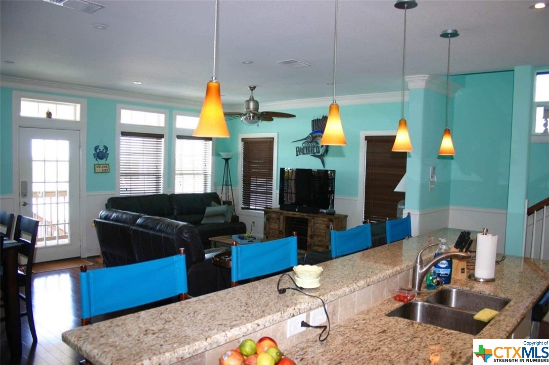 1 Marina Del Mar, Port OConnor, TX, 77982 | 452980 | Realty Texas LLC