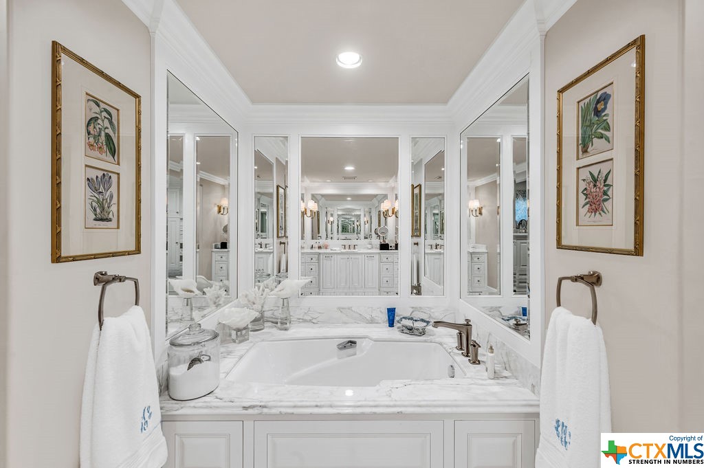 103 Geneseo Road , Terrell Hills, TX, 78209 | 452013 | Realty Texas LLC