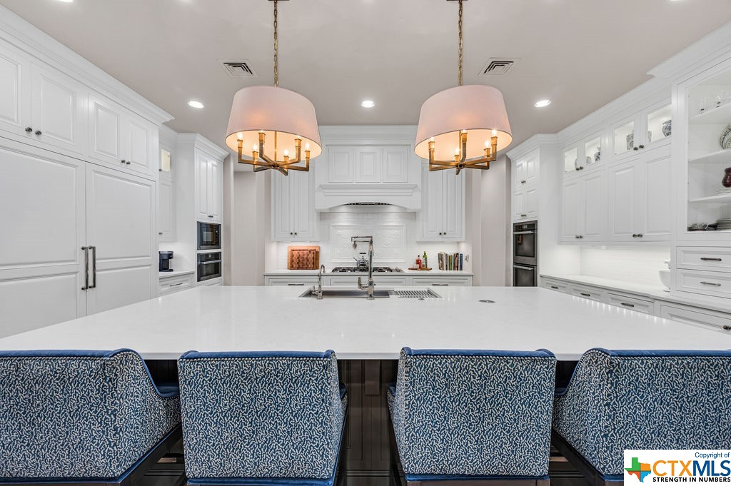 103 Geneseo Road , Terrell Hills, TX, 78209 | 452013 | Realty Texas LLC
