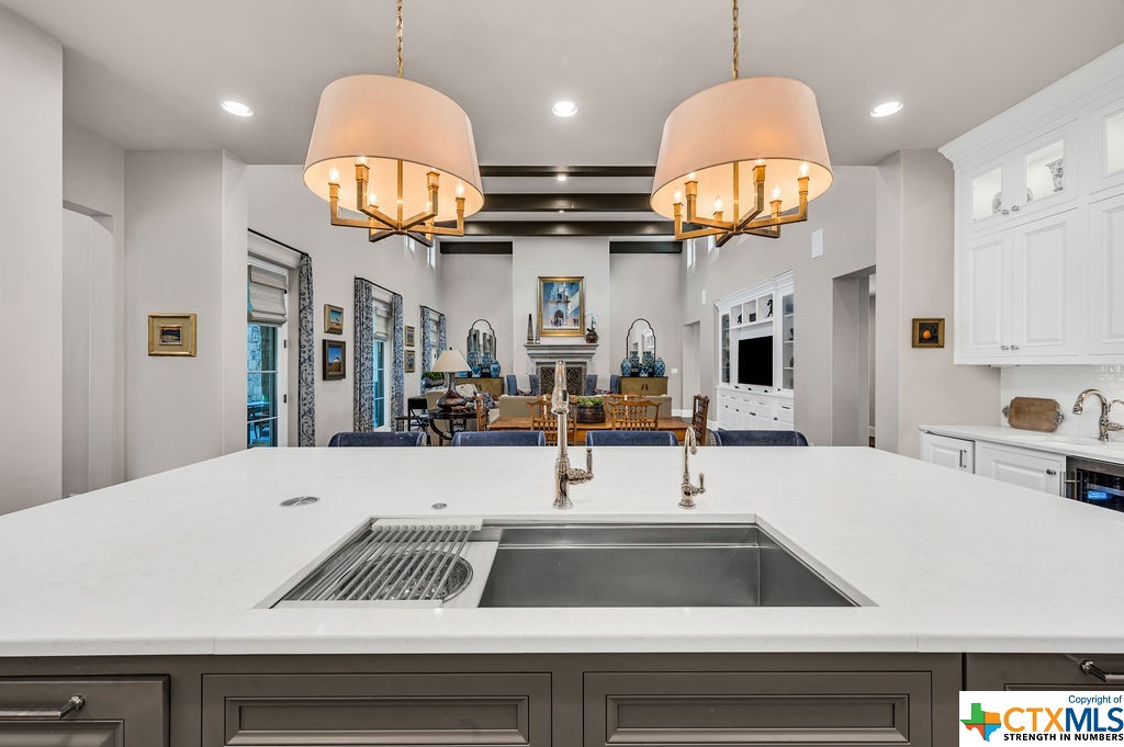 103 Geneseo Road , Terrell Hills, TX, 78209 | 452013 | Realty Texas LLC
