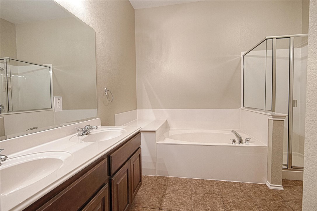 11016 Casitas DR