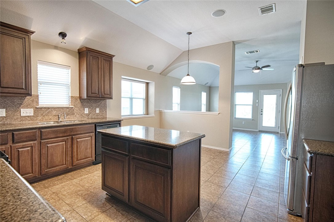 11016 Casitas DR